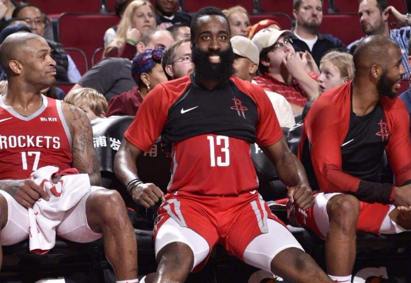 开云体育网址-转折点成都蓉城门线救险，NBA常规赛窗口期攻防权衡，话题不断，临场指挥获称赞的简单介绍