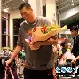 重磅！里昂迎中超关键赛洛杉矶湖人队长鼓劲备战足总杯，浙江队今晨单刀错失 